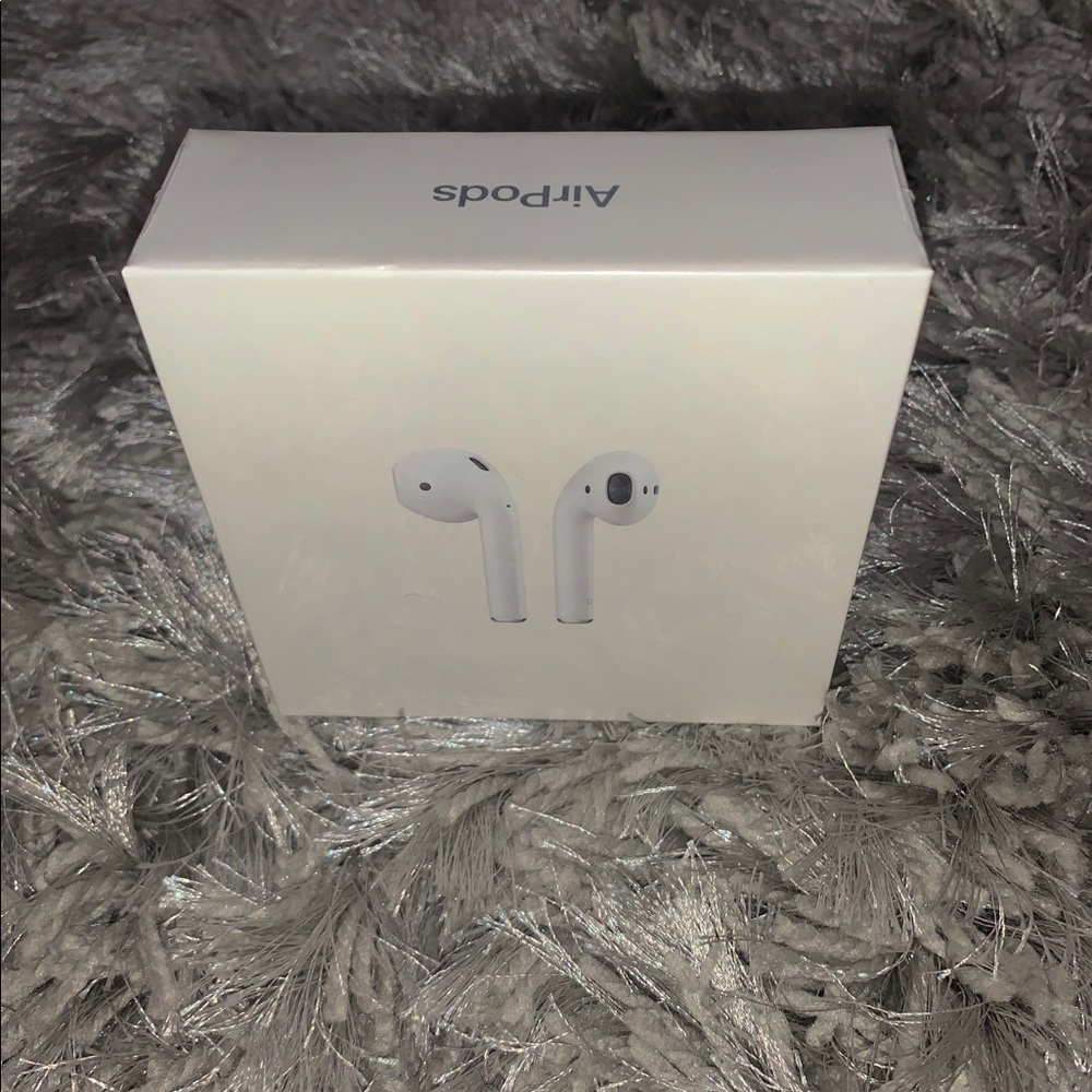 AirPods with Charging Case